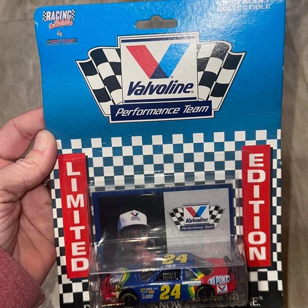 This is a 1993 vintage Racing Collectables